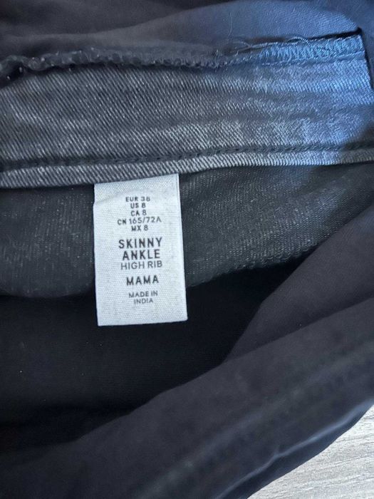 Blugi gravida, mamica