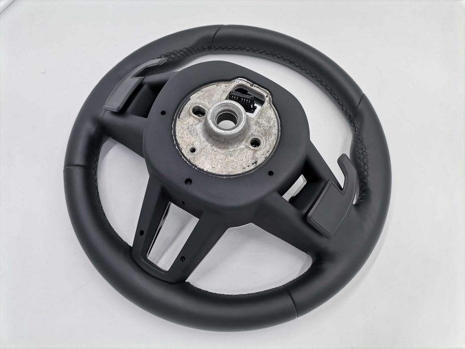 M Sport Черен Кожен Спортен Волан BMW 2 U06 X1 U11 - Отличен