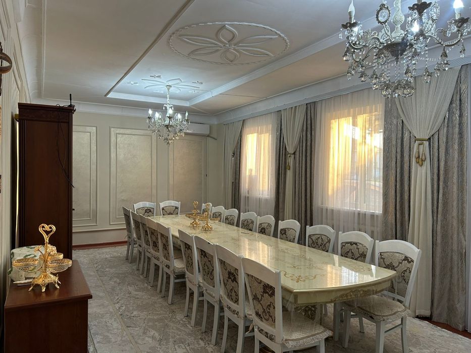 Продается дом в центре