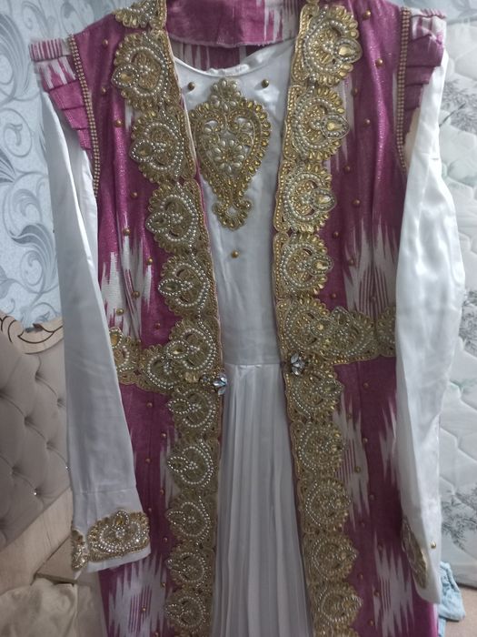 Kelinchak koynelar sotiladi pachti yengi kam kiyilgan