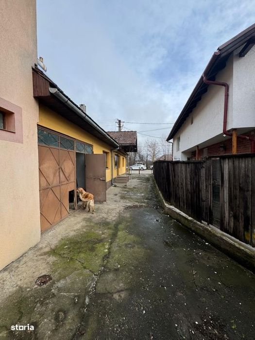 Casa 250 mp in Tautii Magheraus, 6 camere, garaj dublu, solar