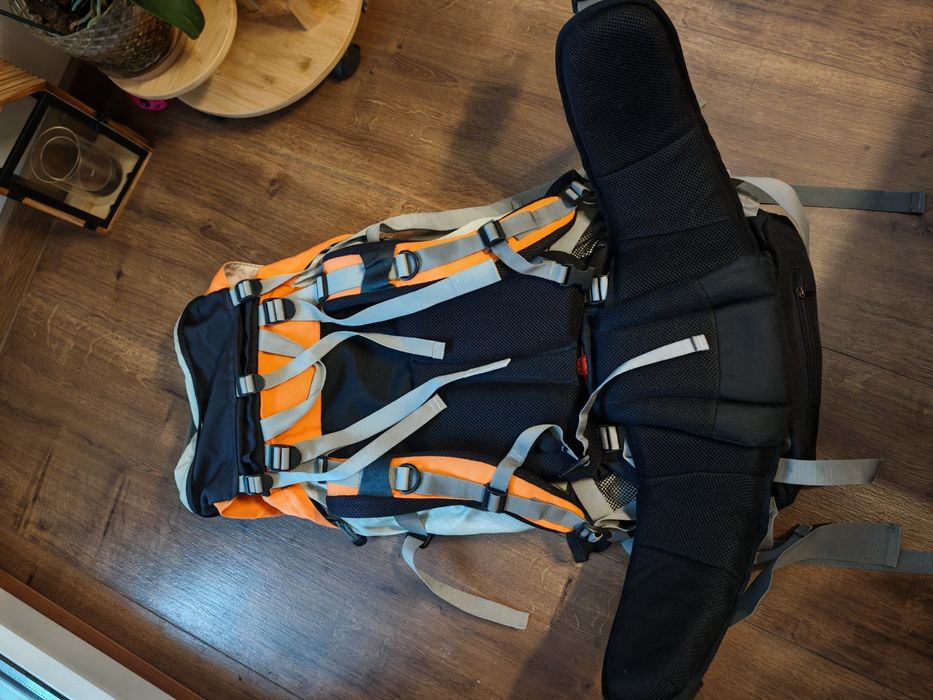 Туристическа раница Loap Venture 60