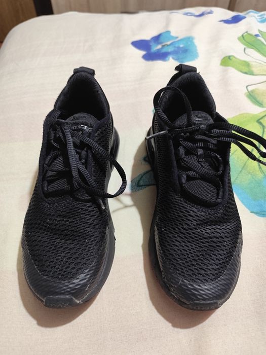 Детски маратонки найк