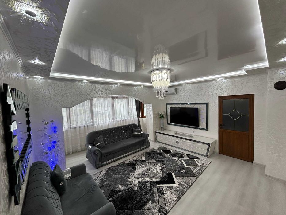 Продава се Четиристаен апартамент в Пловдив, Изгрев - 86 кв.м за 1512 €/кв.м - Снимка #6