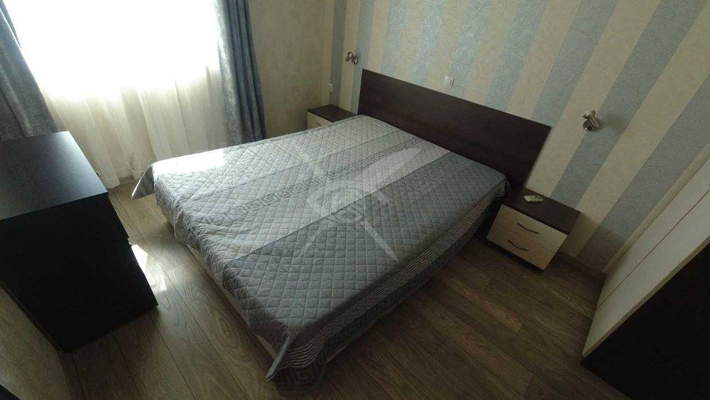 Продава се Двустаен апартамент в София, Хладилника - 50 кв.м за 1360 €/кв.м - Снимка #4
