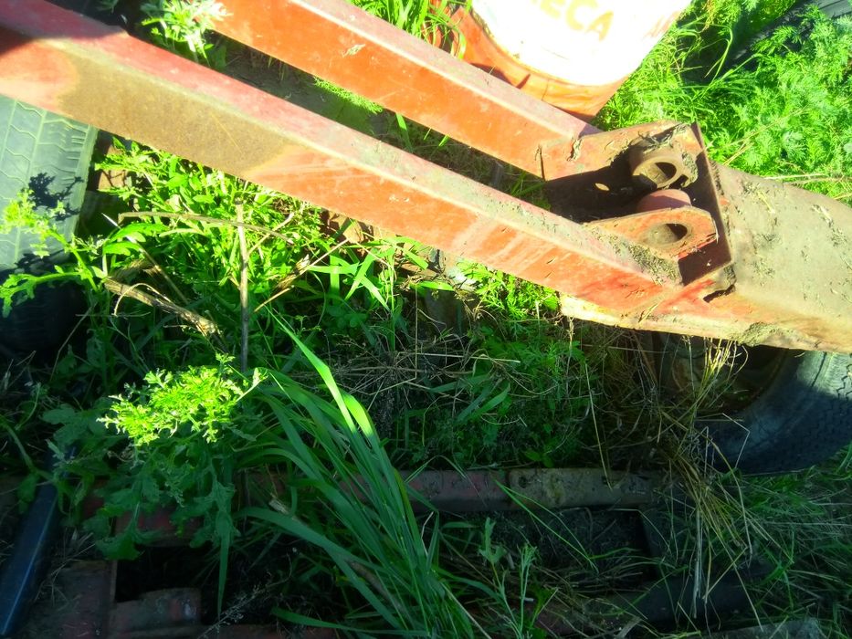 Продам лапы на экскаватор.