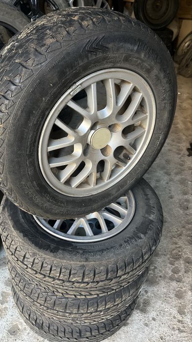 Продам летние шины с дисками р14