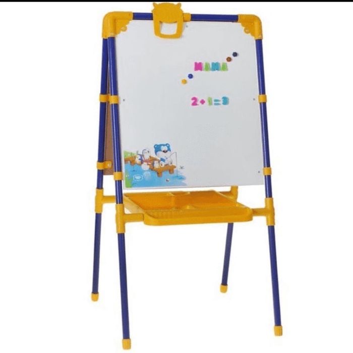 Мольберт с большим пеналом