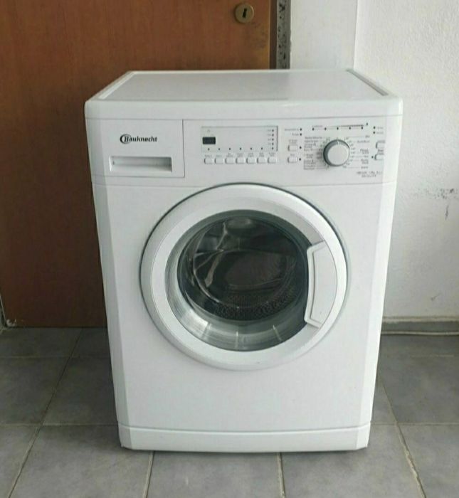 LICHIDARE DE STOC.  Masină de spălat rufe Bauknecht  / wa plus 60052 A
