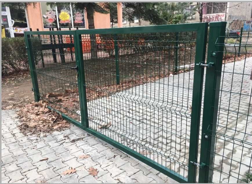 Портал-двукрилен