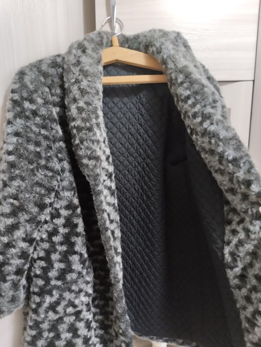 Женская    шуба.