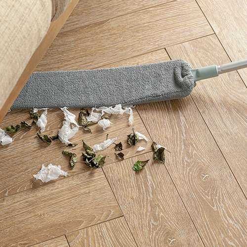 Телескопична четка за прах с 2 приставки, дължина достигаща до 250 см