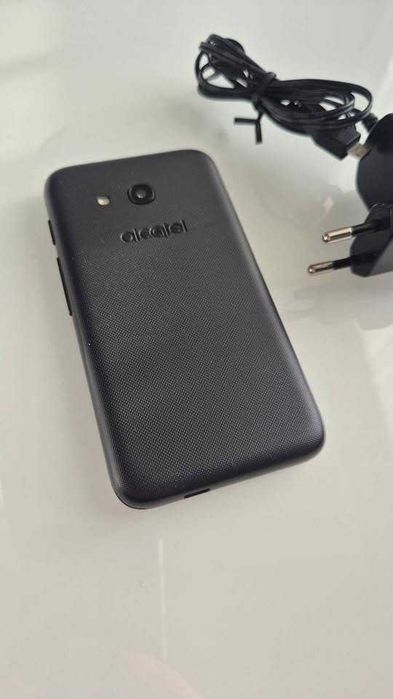 Телефон Alcatel 1e