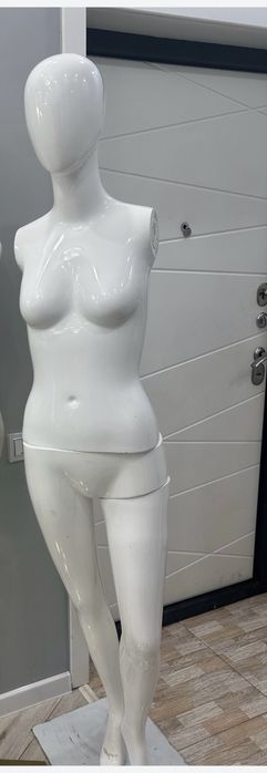 Манекен 5000 тг сатылады