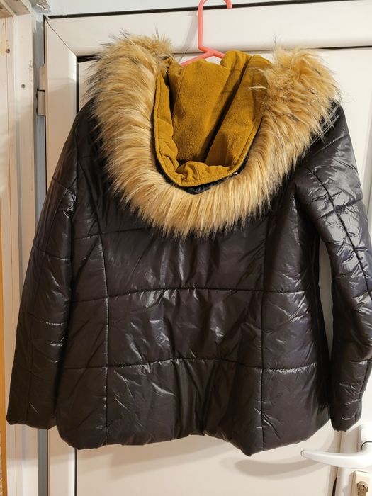 Дамско яке - М размер