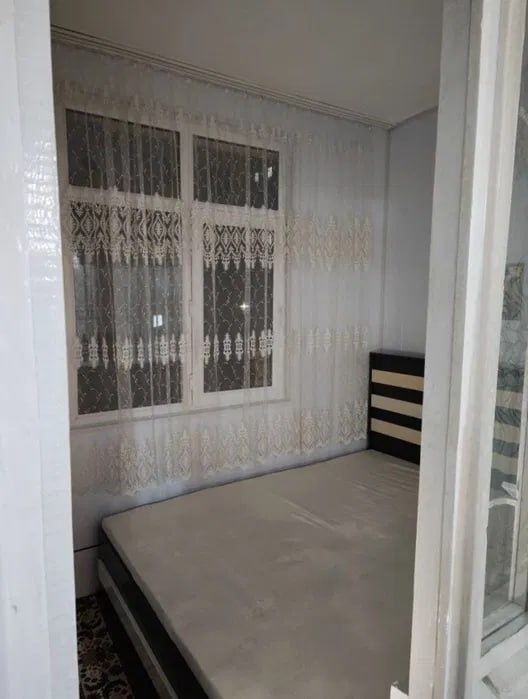 Срочно Продаётся Кушбеги 1в2/3/5 с мебелью техникой ремонт средний !