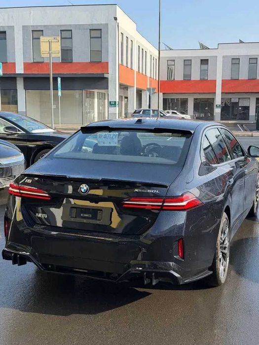 BMW I-4 M 50l pod zakaz