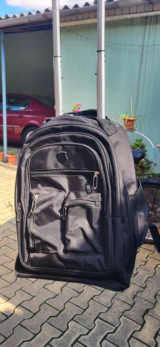 Ghiozdan de scoala troler