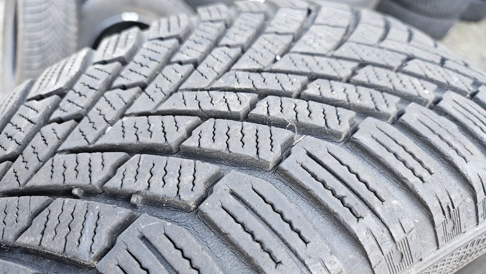 4бр гуми 205 55 16 континентал continental