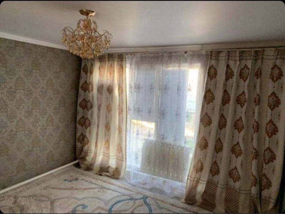 Магазинімен үй сатылады