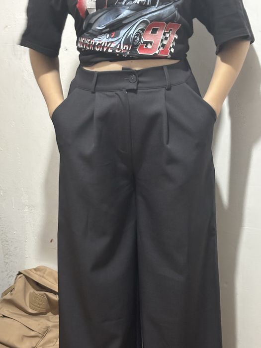 штаны класические серые.