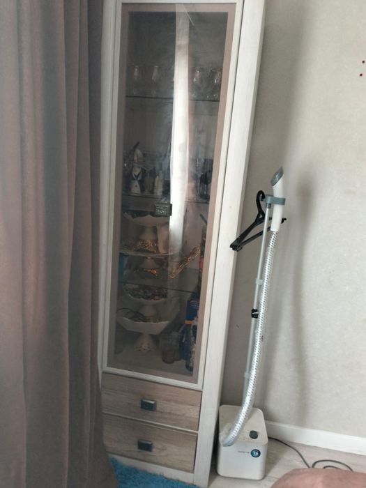 Продаю комод и пенал шкаф для посуды