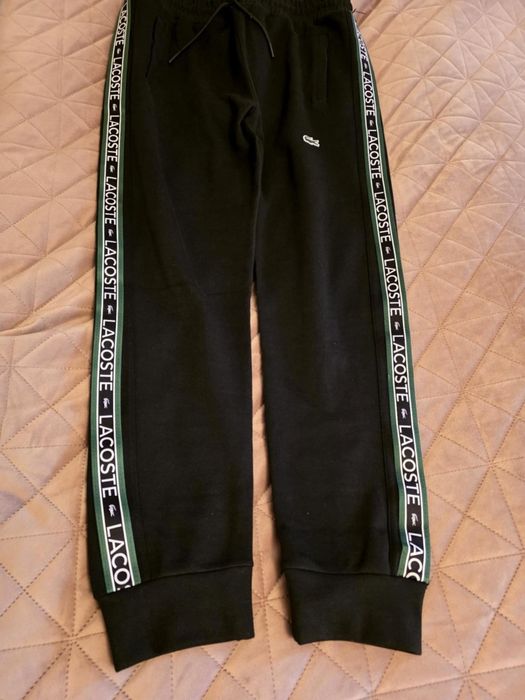 СПЕШНО  Lacoste мъжки спортен екип – НОВ – 169 лв