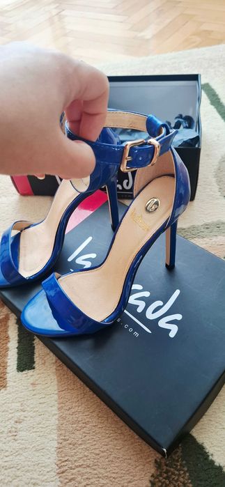 Sandale   blue piele  lacuita La stada