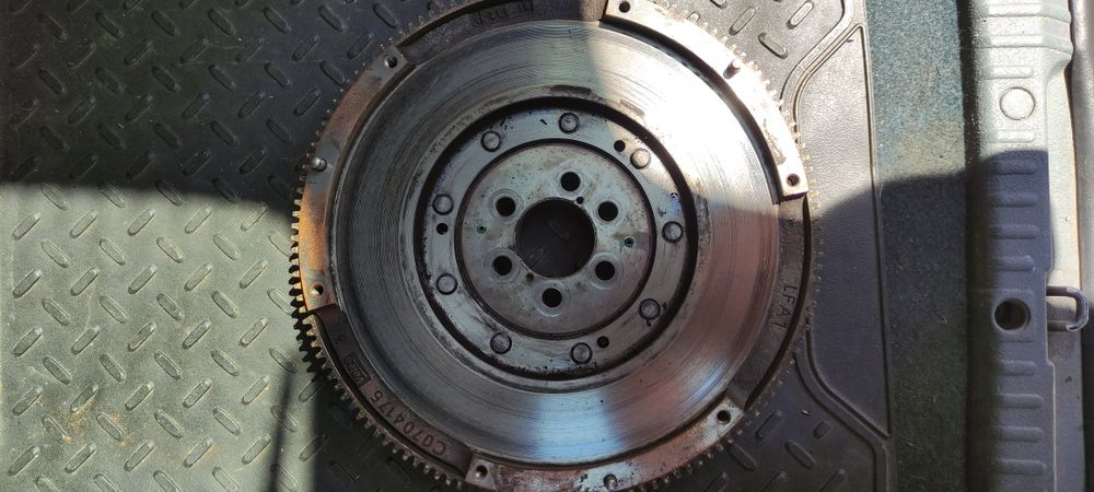 Съединител с Маховик Passat B7 / ПАСАТ Б7