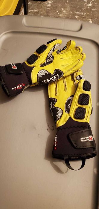 Level Manusi schi competitie