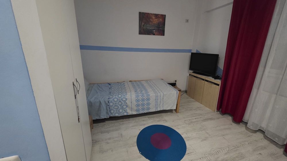 Închiriez garsoniera (proprietar)
