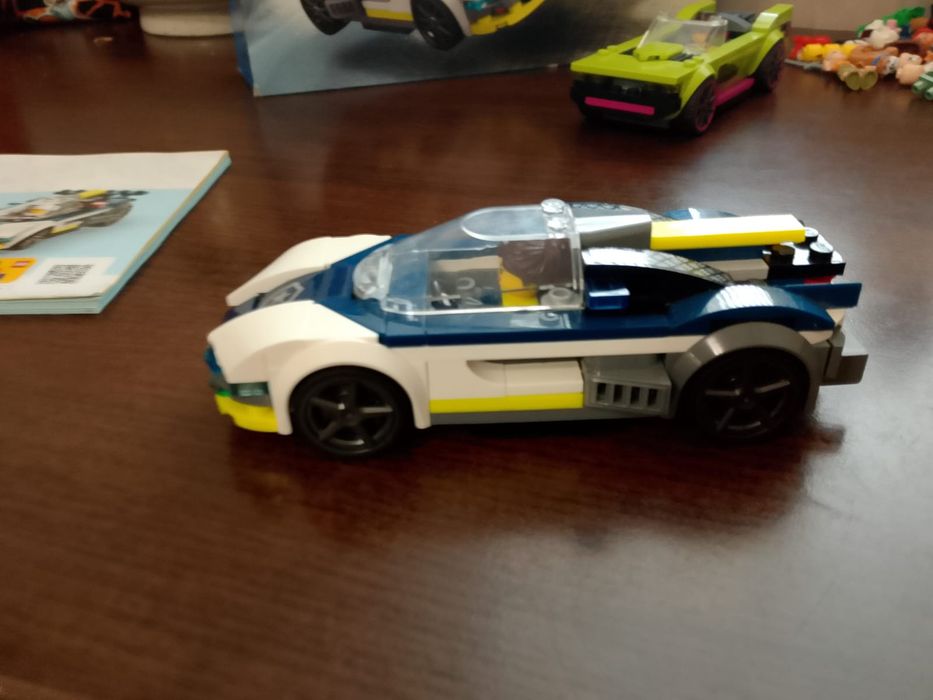Lego city police car and Muscle car