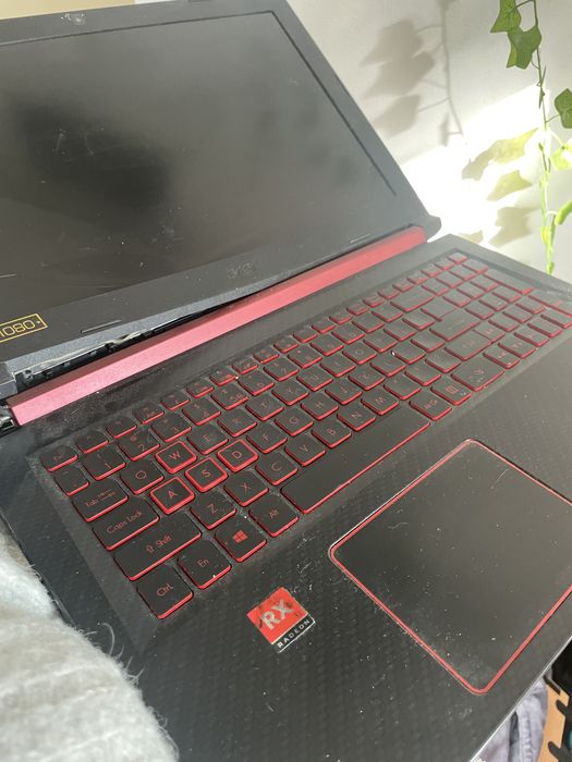 Laptop acer nitro n17c1 pentru piese