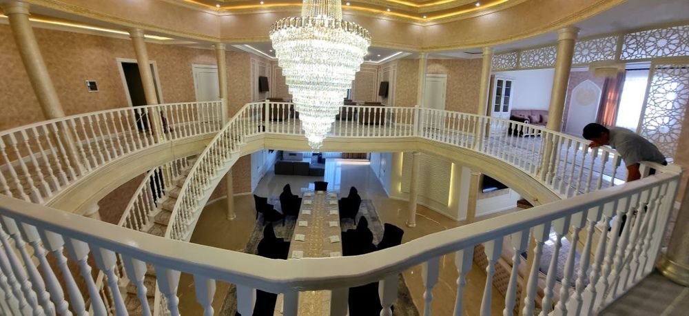 Ривер Гарден с видом на горы на 40 человек