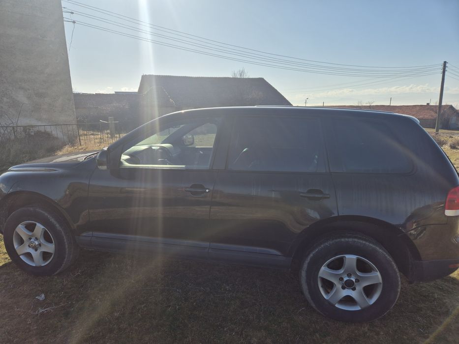 Продавам на части