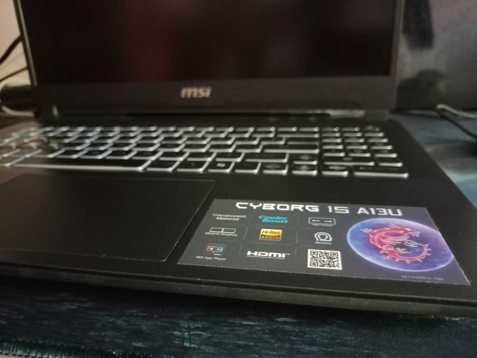 Игровой ноутбук MSI Cyborg 15 RTX 3050