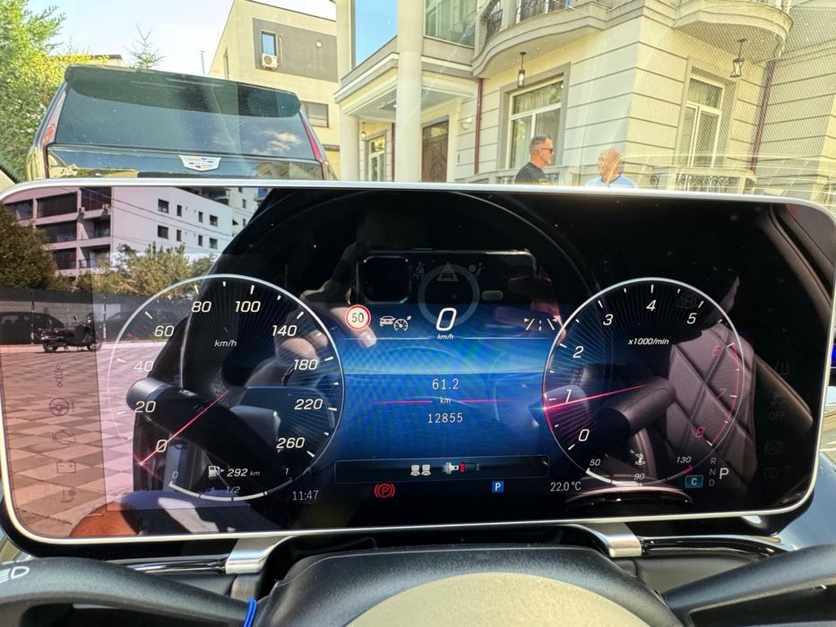 Maybach  S 680. Mercedes 4 Matic