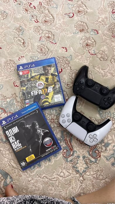 Джойстик PlayStation 5.