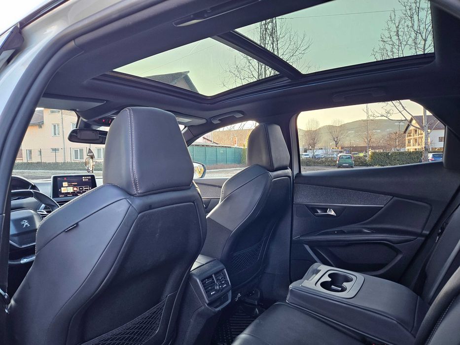 Peugeot 3008 GT Line / 165 CP / Panoramic / Scaune incalzite