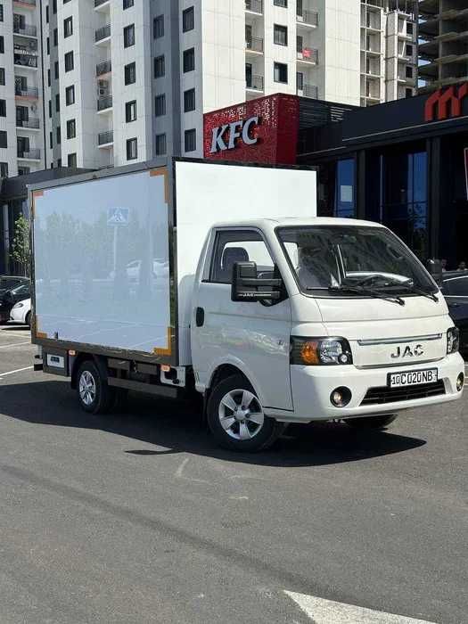 Izotermik furgon JAC X200

Со