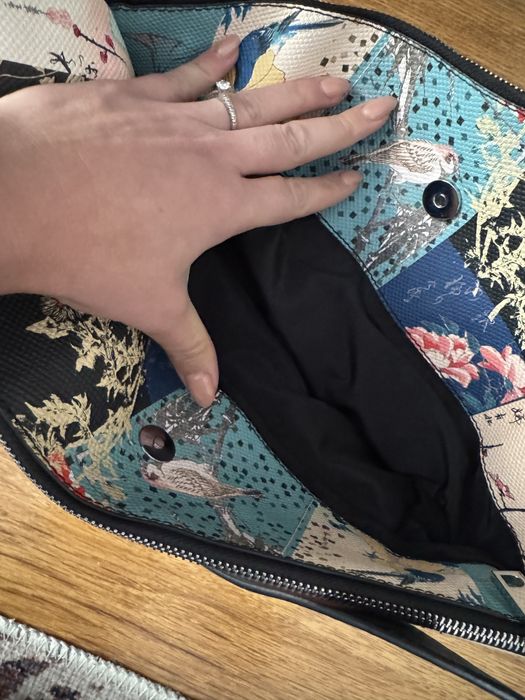 Голяма чанта Desigual & Малки чанти zara