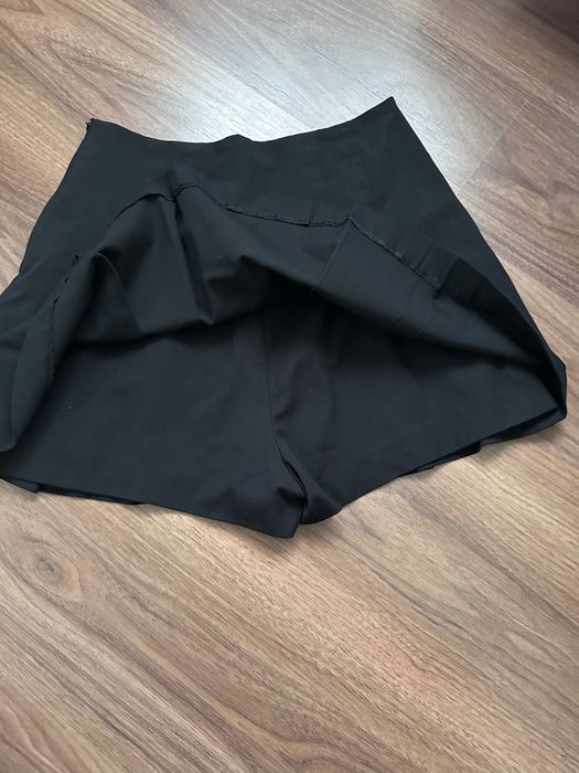 Пола панталон Zara