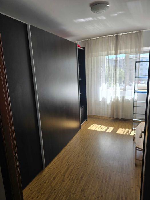 euro 97,000 Apartament 3 camere spațios – gata de mutat, zonă excelentă Târgoviște
