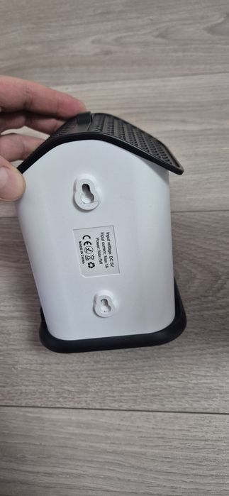 Vând aparat cu ultrasunete nou in cutie.