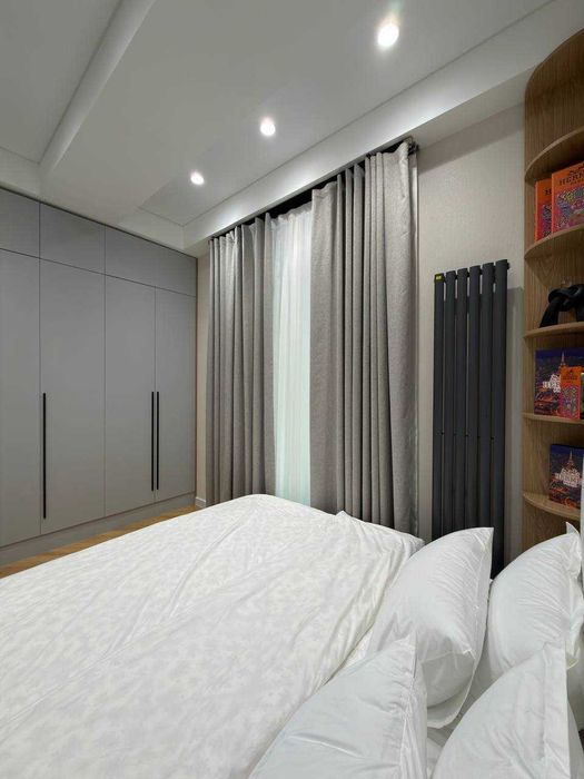 Imperial Club City , 1в2, 33м2+5м2 балкон Алайский рынок !!