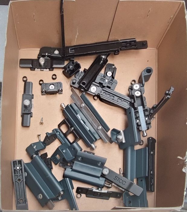 Reparatii reglaje  tamplarii pvc aluminiu plase insecte