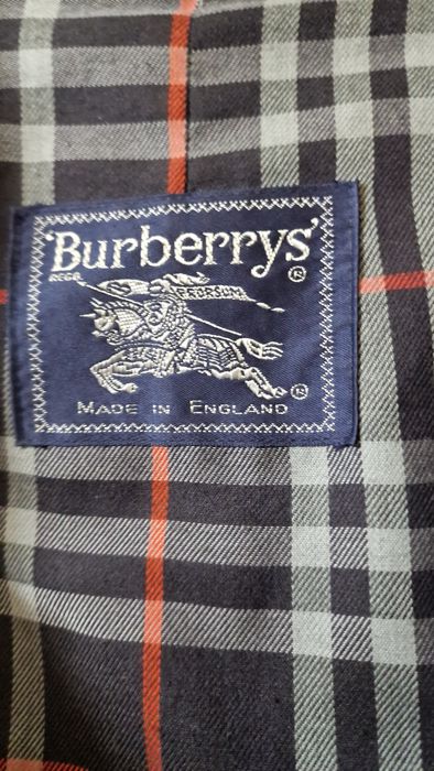 Vând palton de barbati Burberry XL