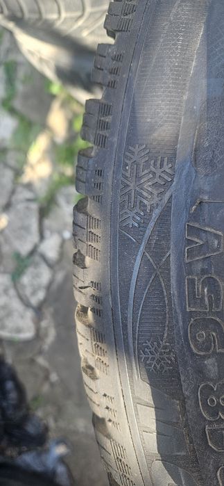 225/45/18 riken над 7мм дот 2321 4 броя