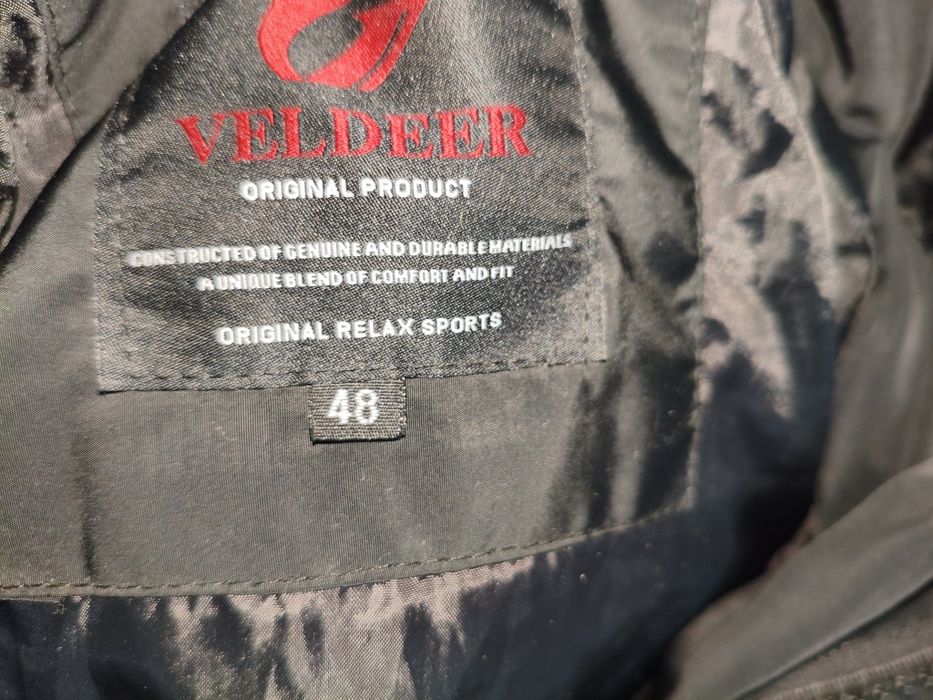 Куртка в хорошем состоянии