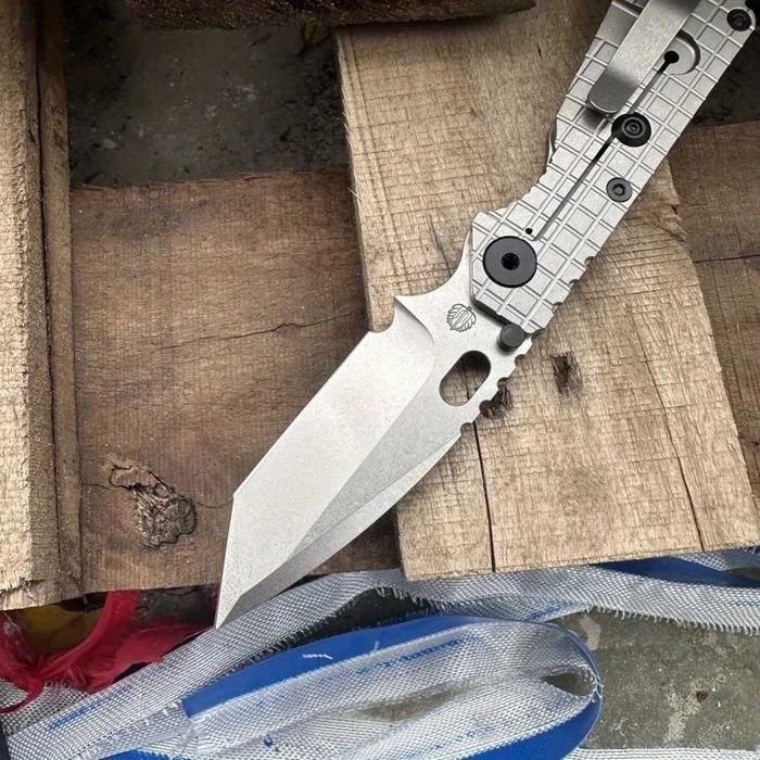 Briceag / Cutit pliabil Mick Strider SMF, Aliaj de titan TC4, Varf Tanto, Made in USA